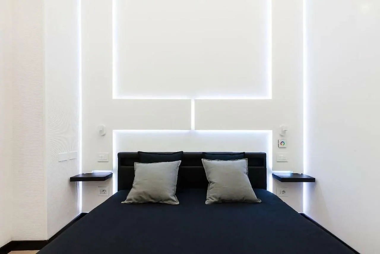 Lux- Spanish Steps 60A Exclusive Suite Apartment Рим Италия