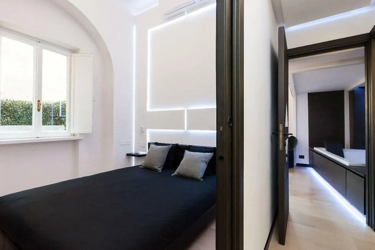 Lux- Spanish Steps 60A Exclusive Suite Apartment Rome