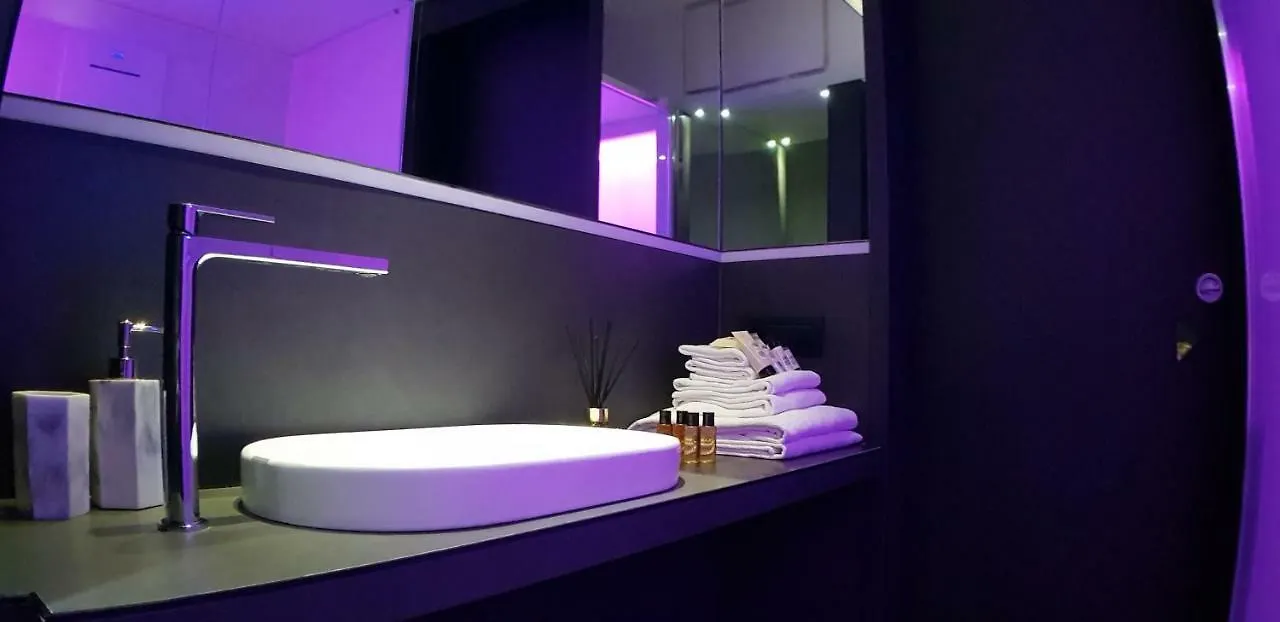 Lux- Spanish Steps 60A Exclusive Suite Apartment Rome